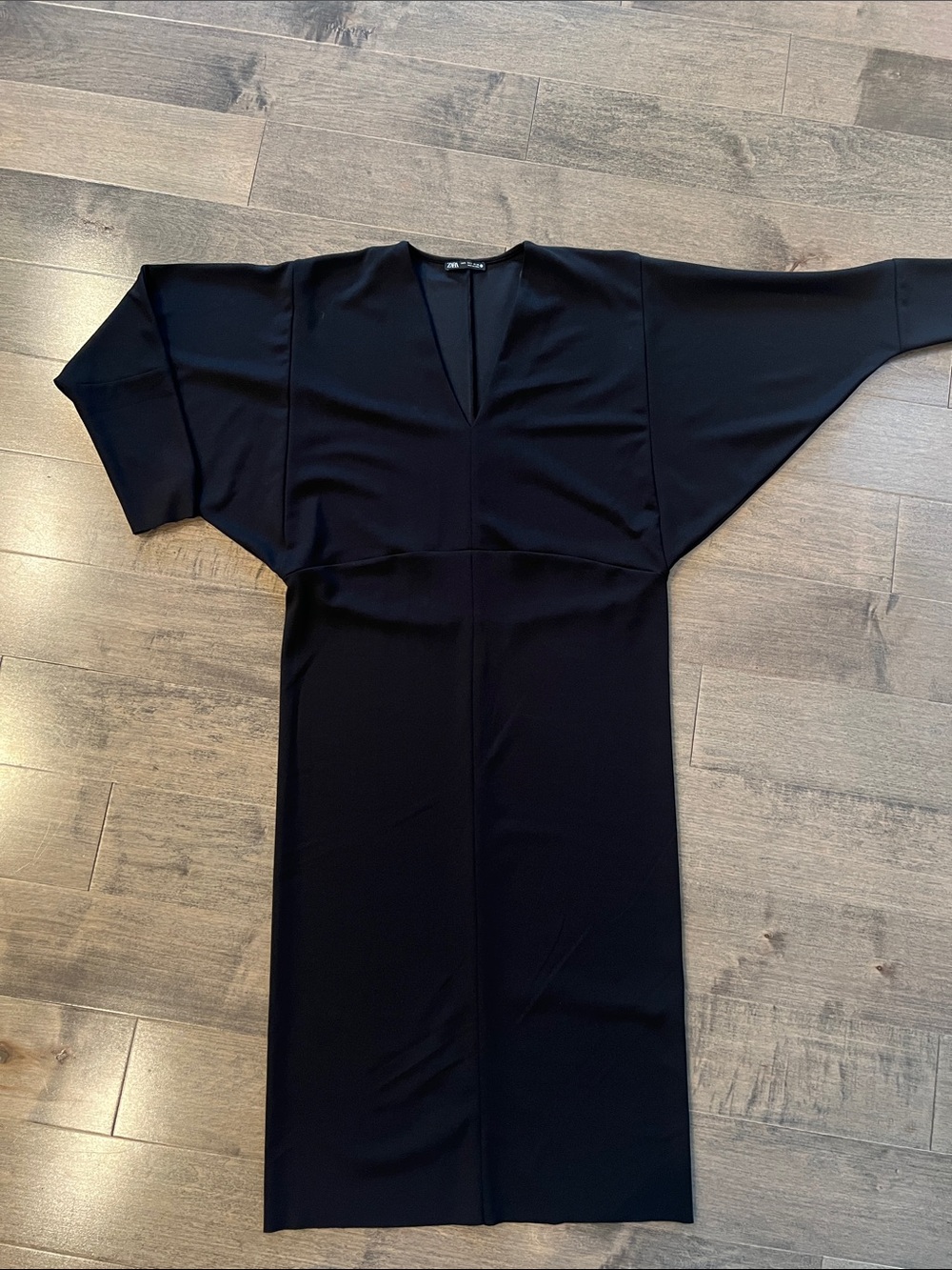 Zara Black Midi Dress with V-Neck and Dolman Sleeves